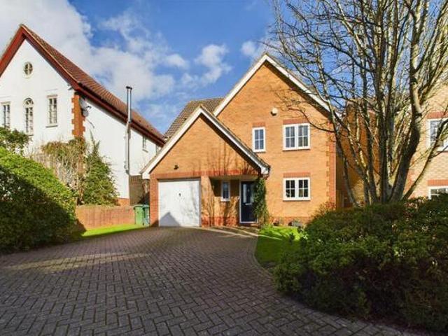 House for sale in Stone, Baswich