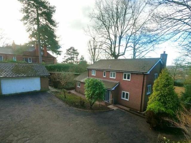 House for sale in Stone, Baswich