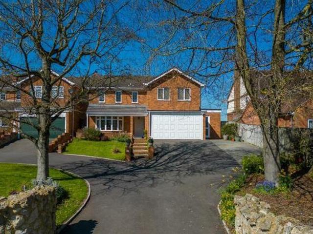 House for sale in Stone, Baswich
