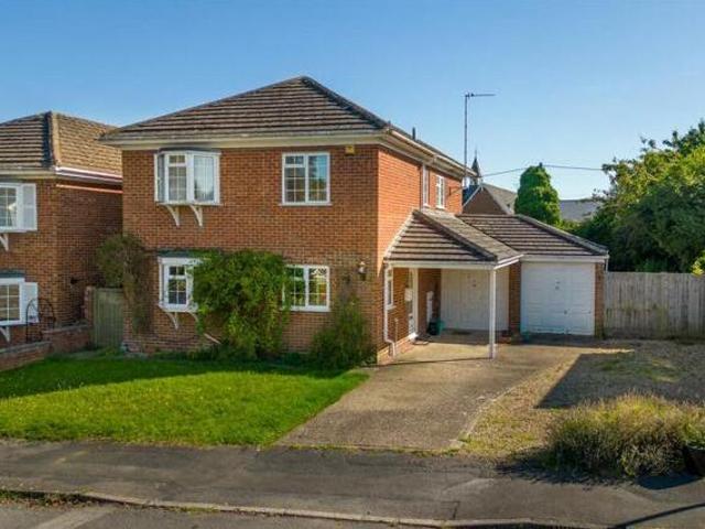 House for sale in Stone, Baswich