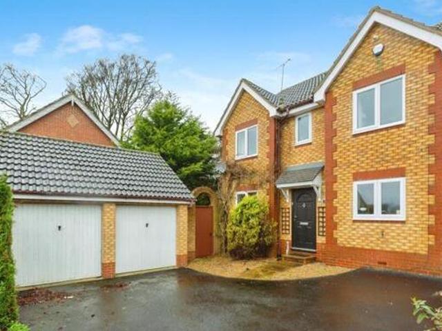 House for sale in Stone, Baswich