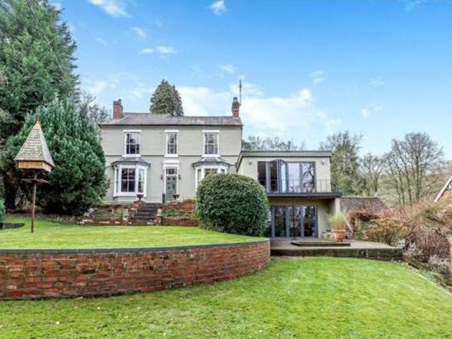 House for sale in Stourbridge, West Midlands