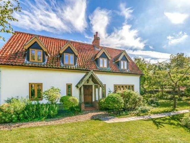 House for sale in Bedingfield, Suffolk