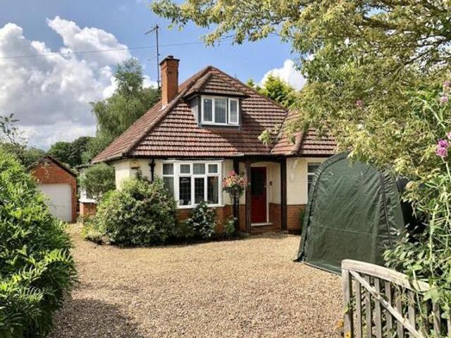 House for sale in Tiddington, Stratford-on-Avon