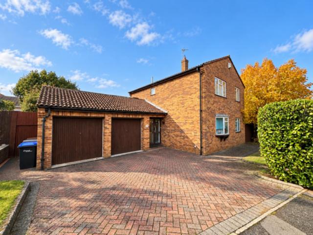 Farm for sale in London Borough of Richmond upon Thames, Greater London
