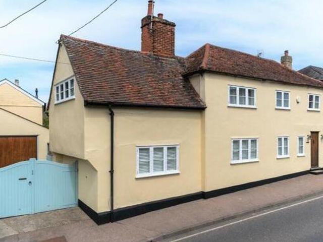 House for sale in Chelmondiston, Suffolk
