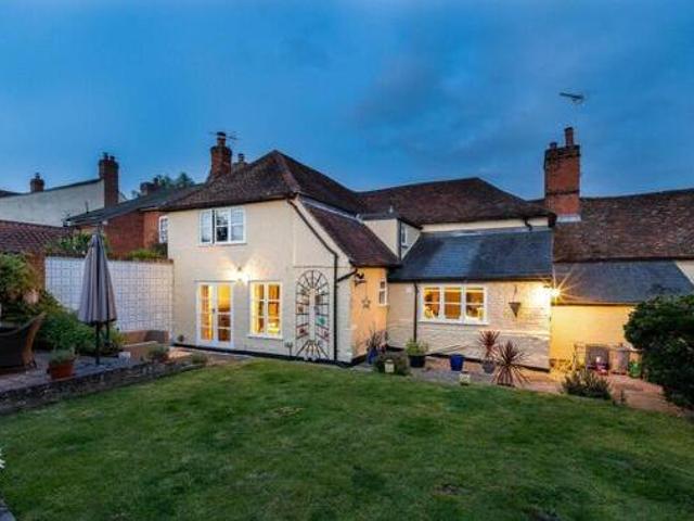 House for sale in Chelmondiston, Suffolk