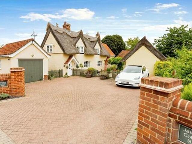 House for sale in Chelmondiston, Suffolk