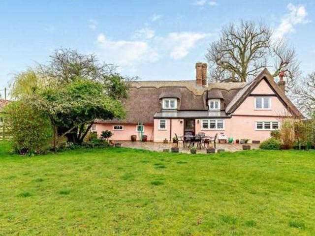 House for sale in Chelmondiston, Suffolk