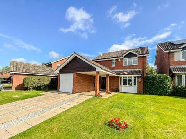 House for sale in Four Oaks, West Midlands
