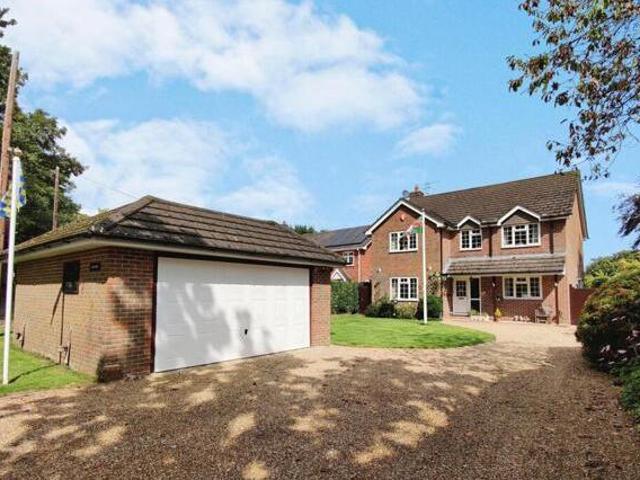 House for sale in Ashurst Bridge, Hampshire