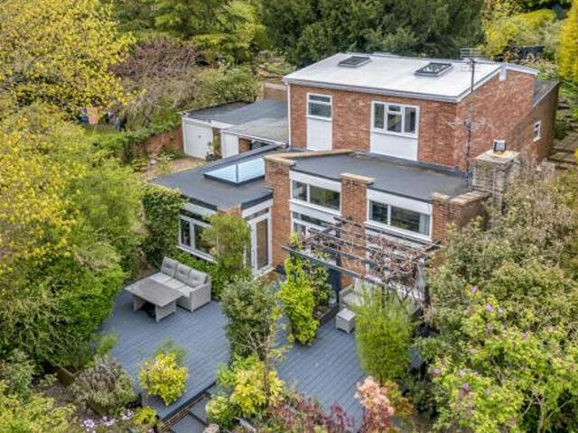 House for sale in Swindon, England