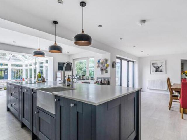 House for sale in Swindon
