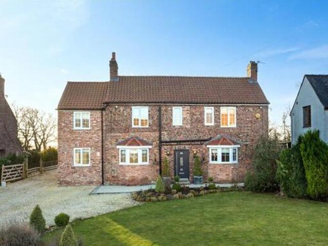 House for sale in Fishers Green, North Yorkshire