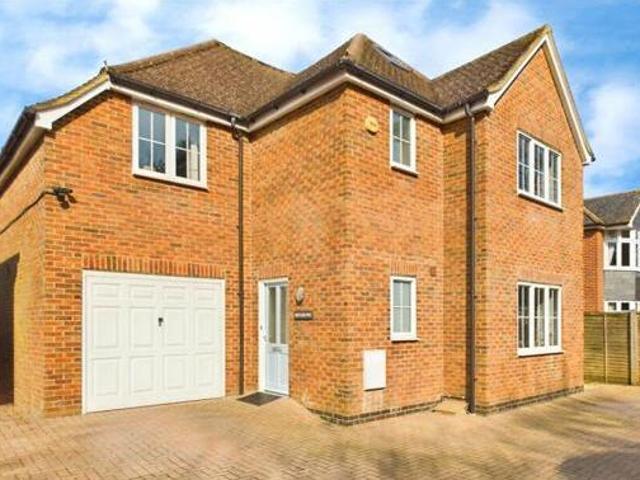 House for sale in Tadley, Priest Down