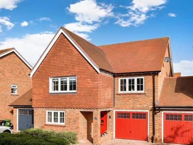 House for sale in Red Hill, Surrey