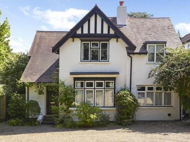 House for sale in Tadworth, Reigate and Banstead