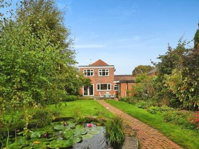 House for sale in Kettlebrook, Staffordshire