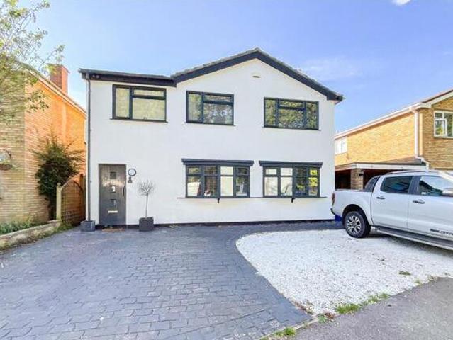 House for sale in Leyfields, Kettlebrook