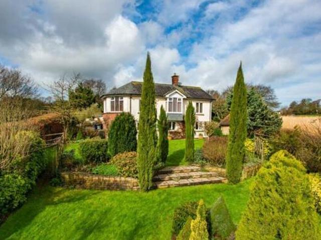 House for sale in Rumwell, Somerset