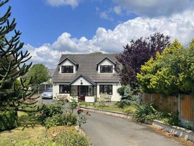 House for sale in Tenby, Pembrokeshire