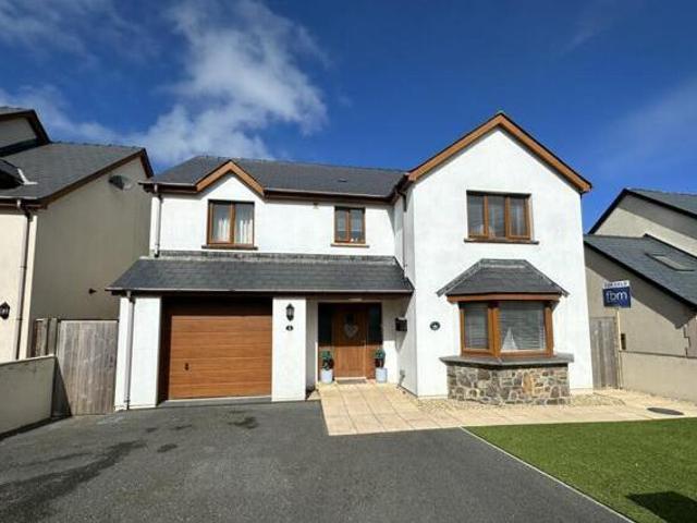 House for sale in Tenby, Wales
