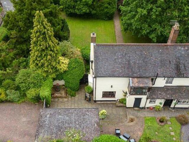 House for sale in Tettenhall, West Midlands