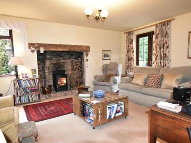 House for sale in Pamington, Gloucestershire