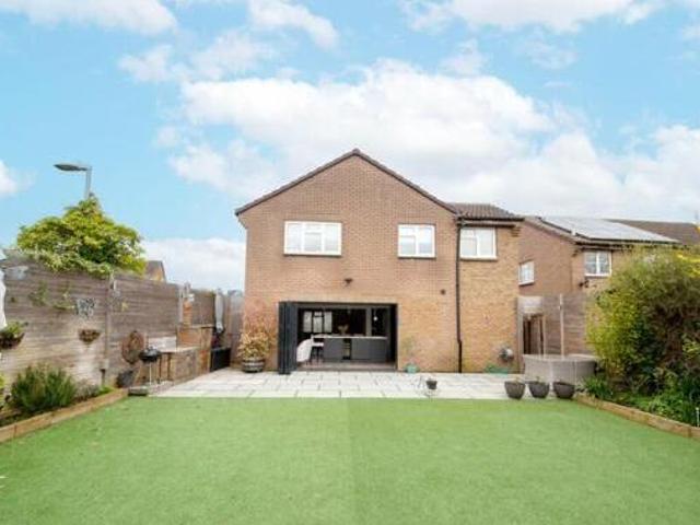 House for sale in Thatcham, West Berkshire