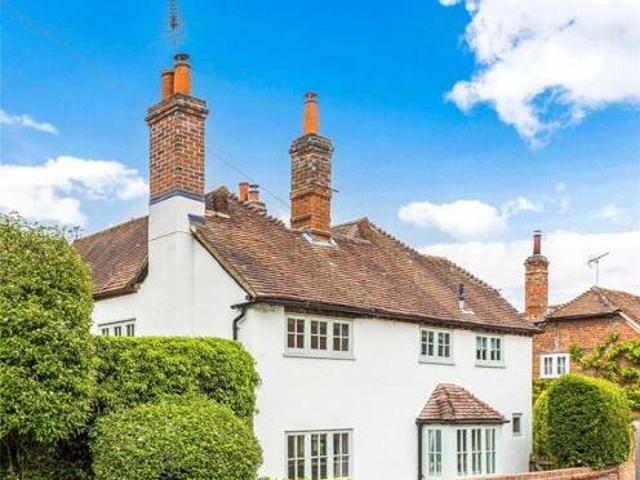 House for sale in Thatcham, West Berkshire