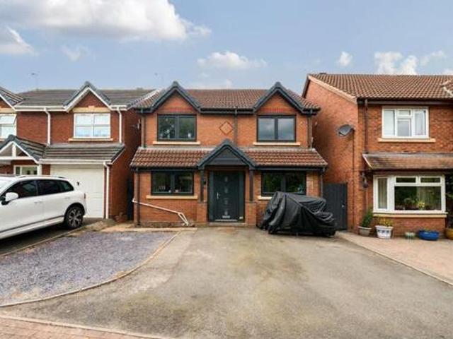 House for sale in Warndon, Worcestershire