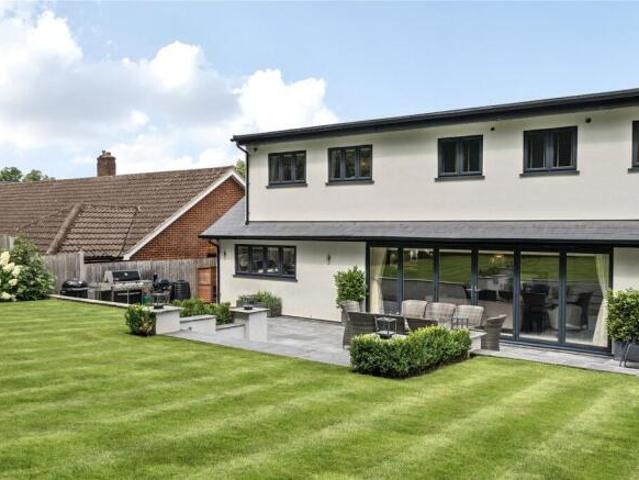 Farm for sale in Locksbottom, Greater London