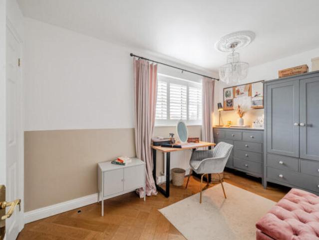 Farm for sale in Rodbourne, Swindon
