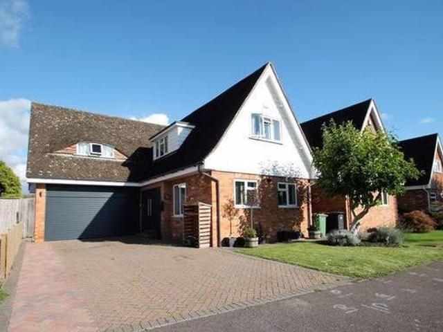 House for sale in Lyons, Greater London