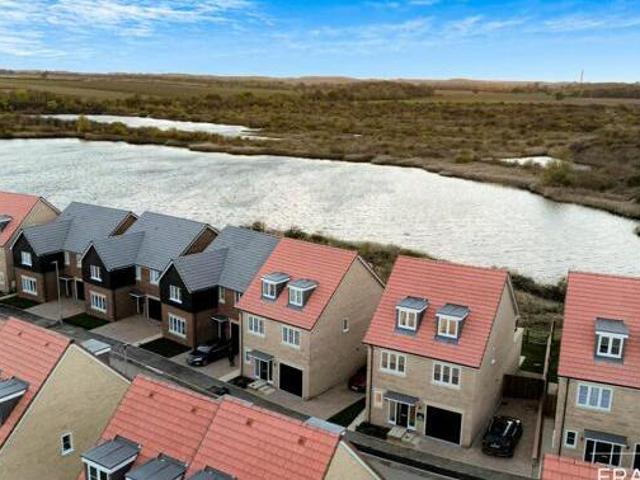 House for sale in Hampton Green, Cambridgeshire