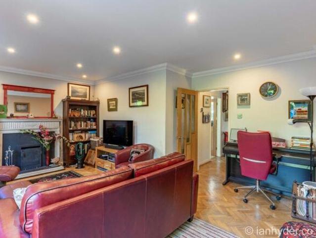 Farm for sale in Rottingdean