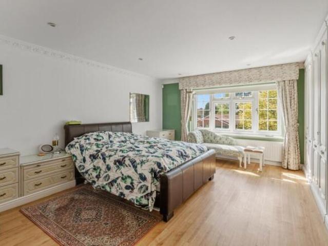 Farm for sale in Oadby, Leicestershire