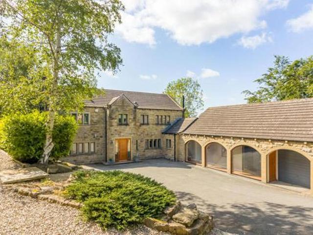 House for sale in Holmfirth, West Yorkshire