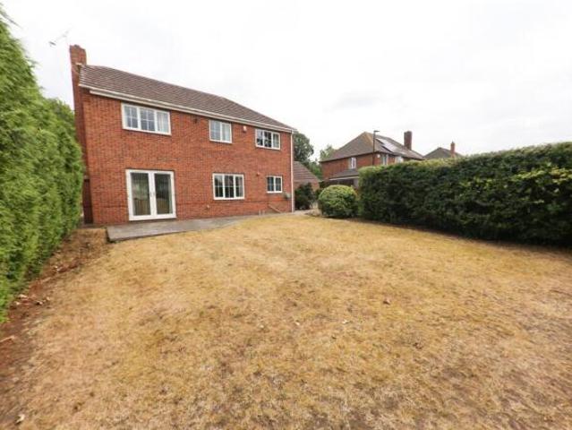 Farm for sale in Edenthorpe, South Yorkshire