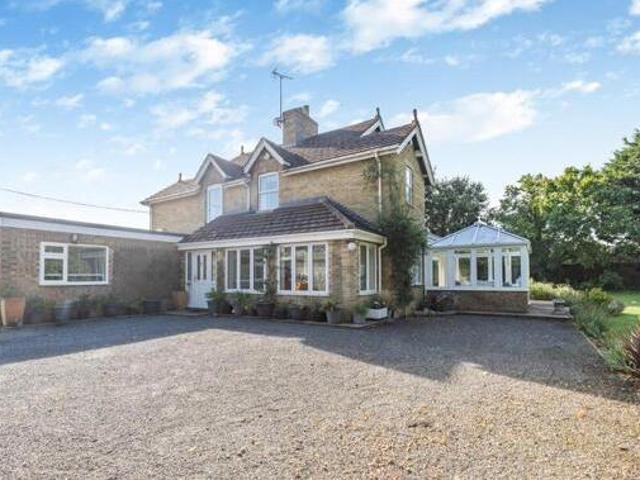 House for sale in Hampton Green, Cambridgeshire