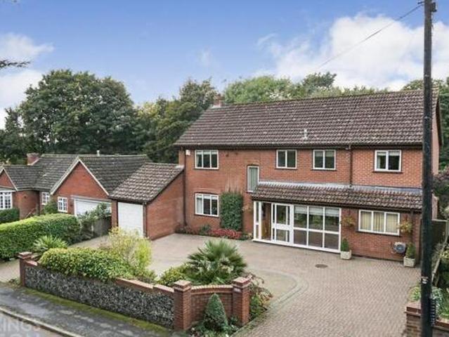 House for sale in East Bank, Norfolk