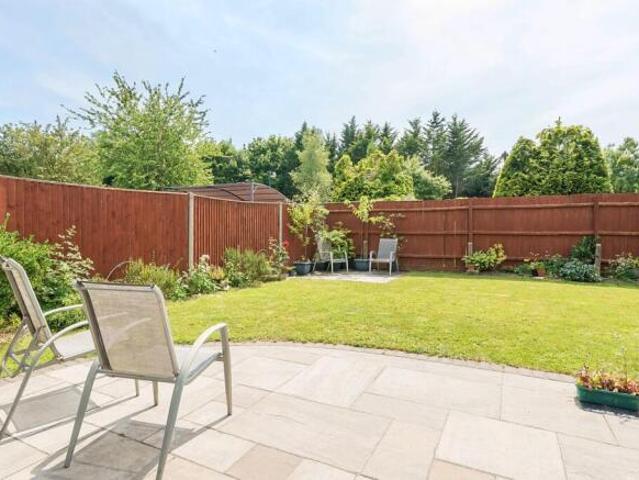 Farm for sale in Throop, Bournemouth