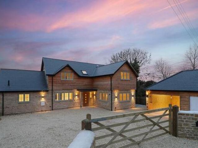 House for sale in Bowbridge, Stroud