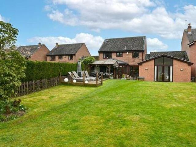 House for sale in East Midlands