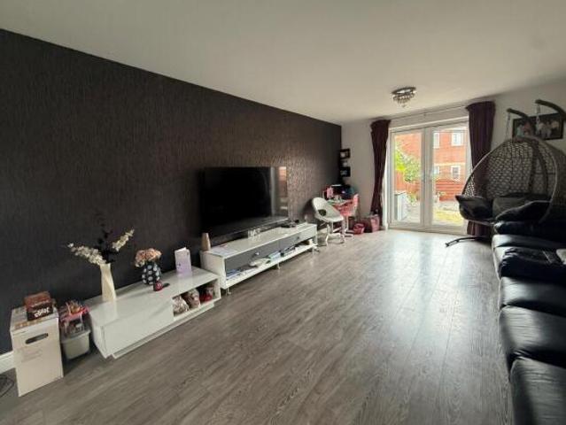 Property for sale in Hamilton, Leicester