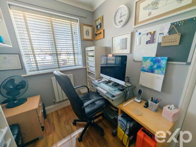 Farm for sale in Abbey Gate, Midway