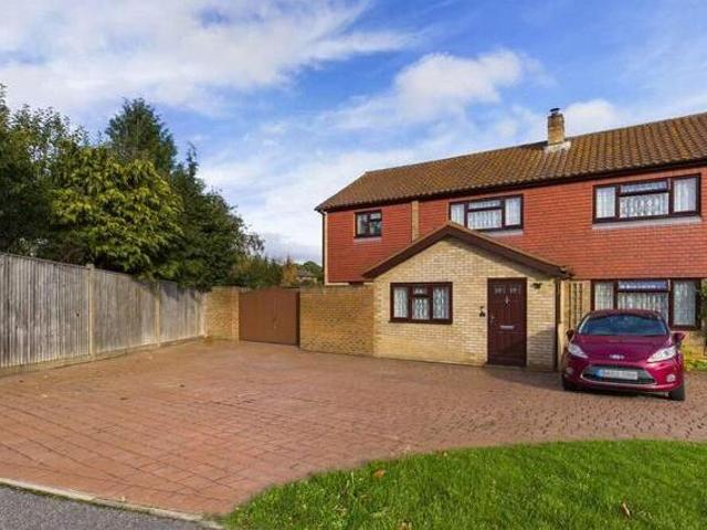 House for sale in Higham Wood, Bourne Vale