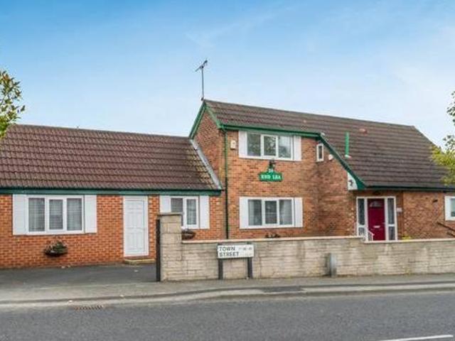 House for sale in Yorkshire And The Humber