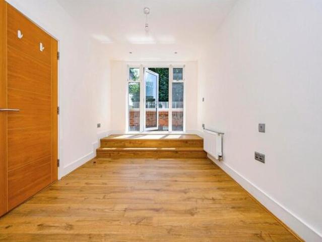 Farm for sale in Kingswood, North Watford