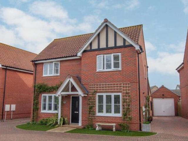 House for sale in Felixstowe, Suffolk